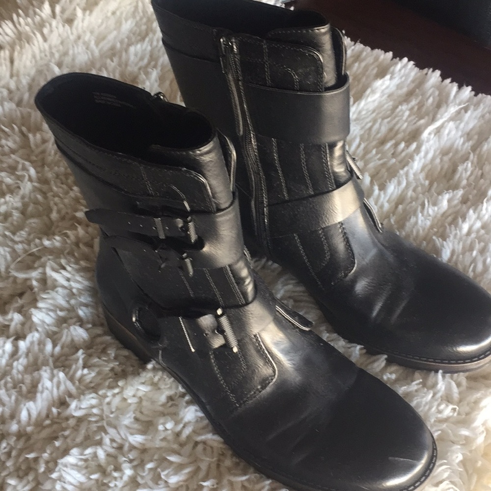 Crown Vintage Boots - Size 11